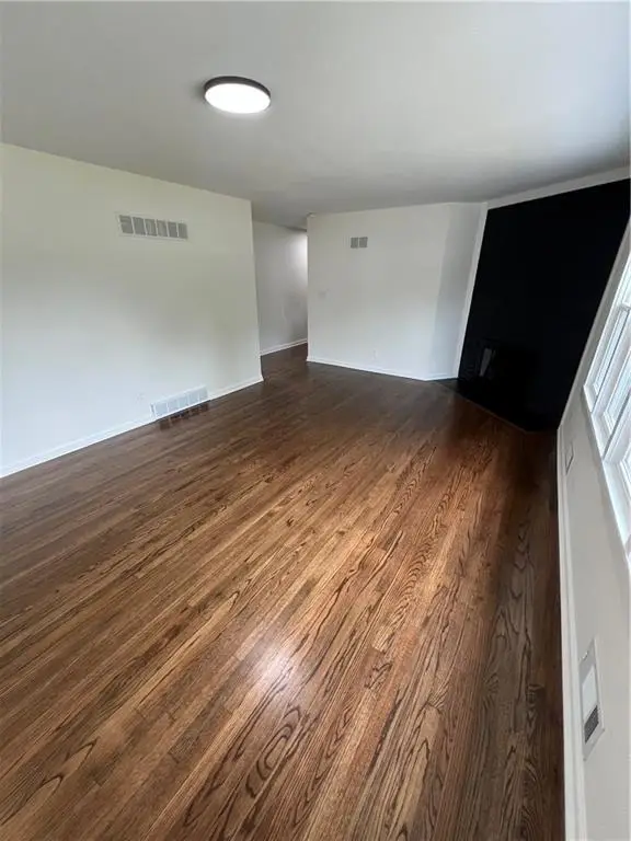 4609 Vermont Avenue, Kansas City, MO 64133 - Image #3