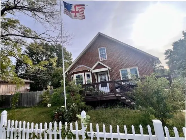 8711 N Oak Trafficway, Kansas City, MO 64155 - Image #1