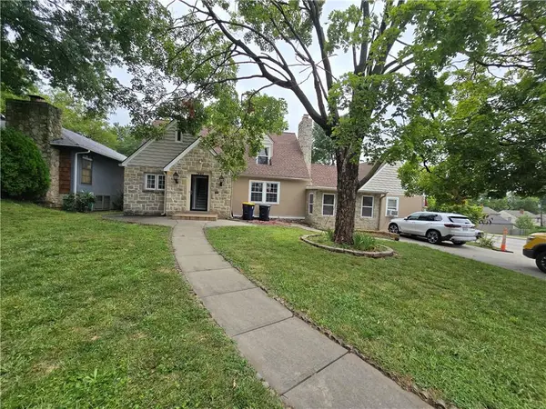 7445 Wyoming Street, Kansas City, MO 64114