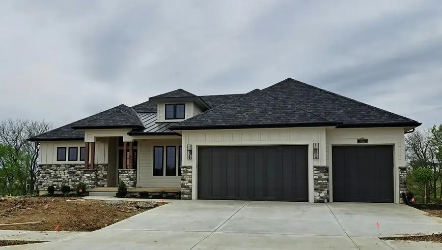 8732 N Lewis Avenue, Kansas City, MO 64157 - Image #2