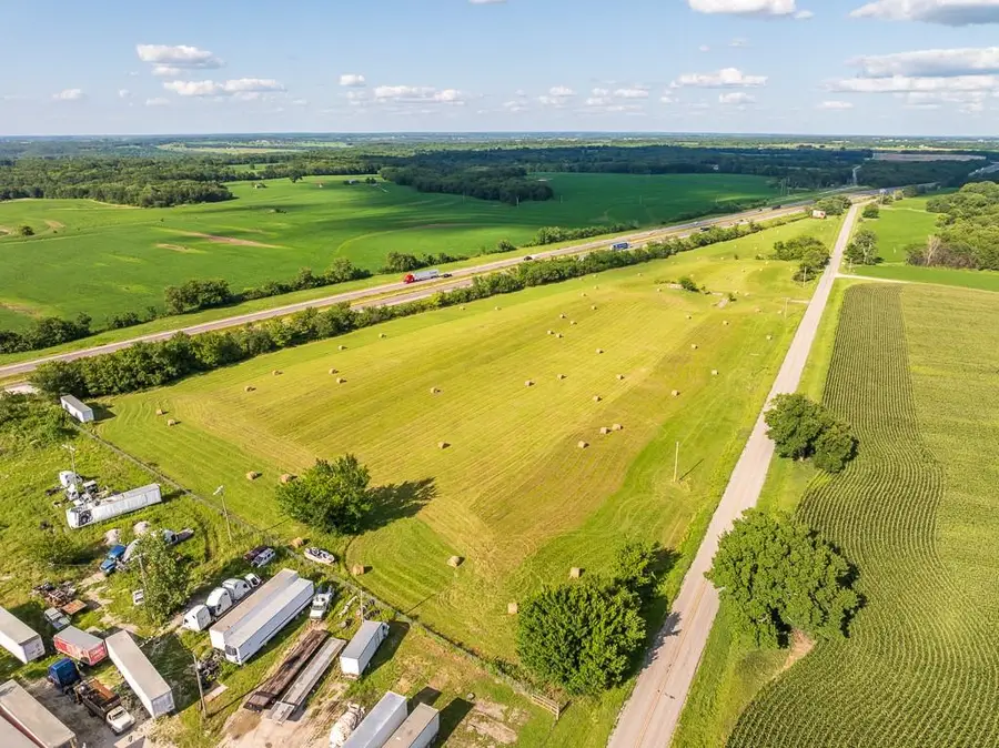 27699 116th Road, Marshall, MO 65340 - Image #2