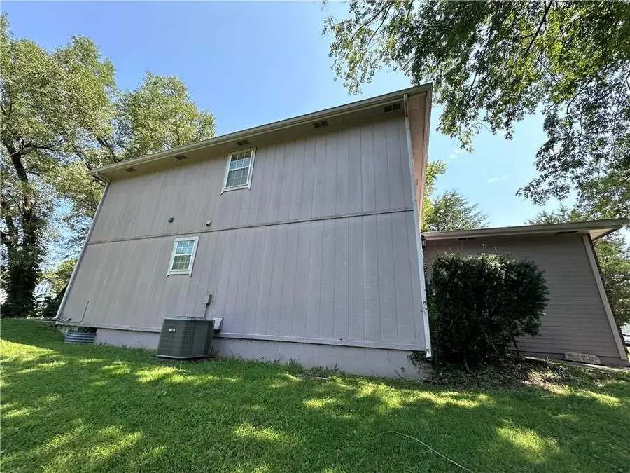 302 + 304 Pottawatomie Street, Leavenworth, KS 66048 - Image #3