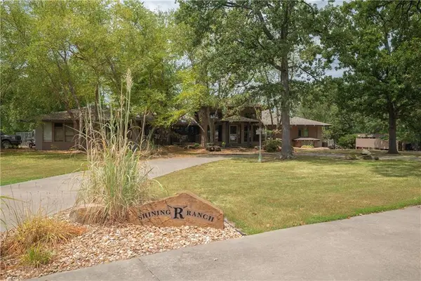 731 NW 35th Lane, Lamar, MO 64759