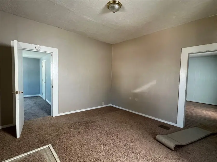 518 N Osage Street, Independence, MO 64050 - Image #2