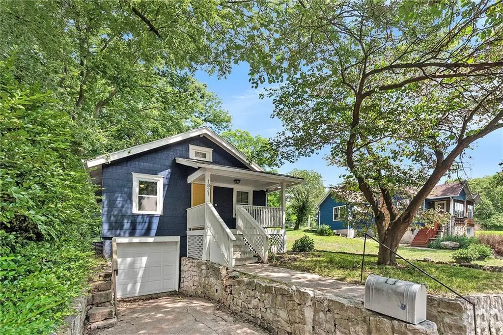 1821 S Hawthorne Avenue, Independence, MO 64052 - Image #1