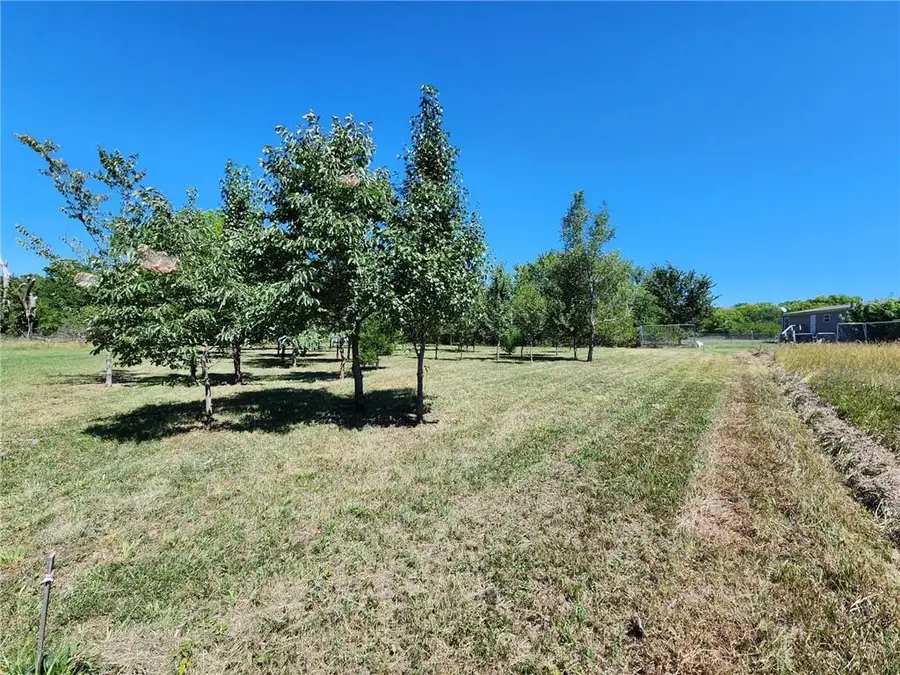 26 Ohio Drive, Linn Valley, KS 66040 - Image #3