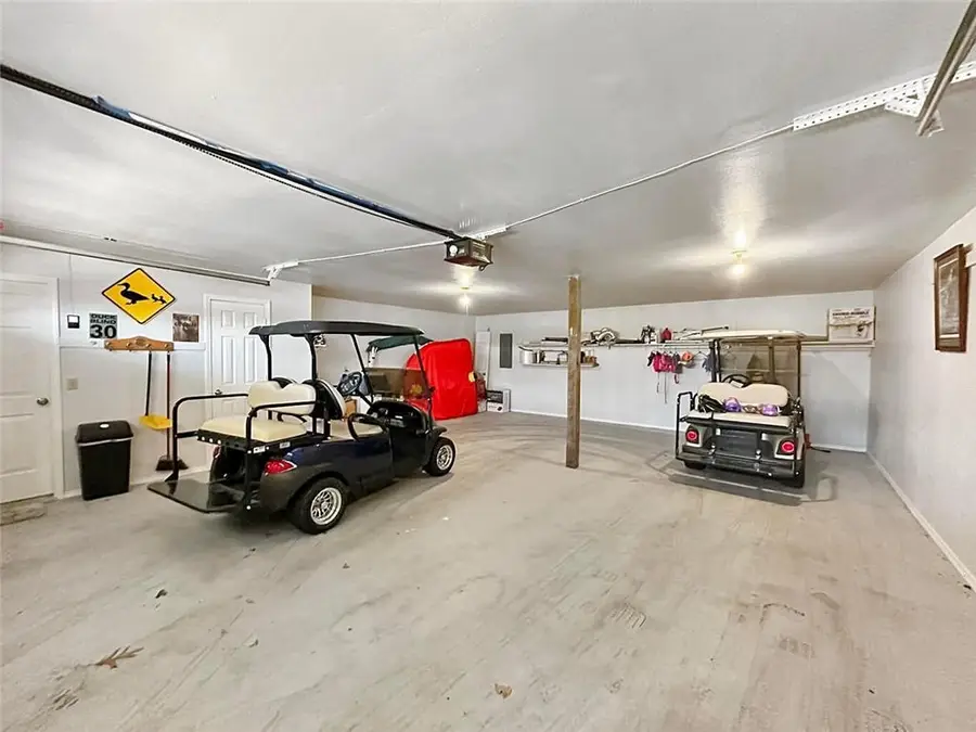 31990 S 624th Place, Grove, OK 74344 - #3