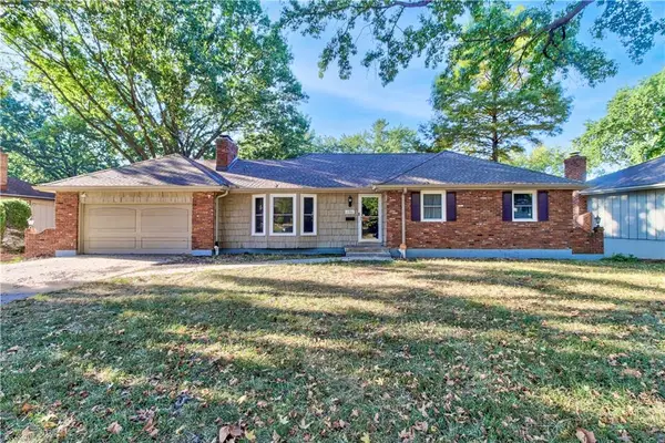 11801 E 62nd Street, Kansas City, MO 64133