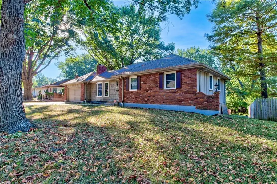 11801 E 62nd Street, Kansas City, MO 64133 - Image #2