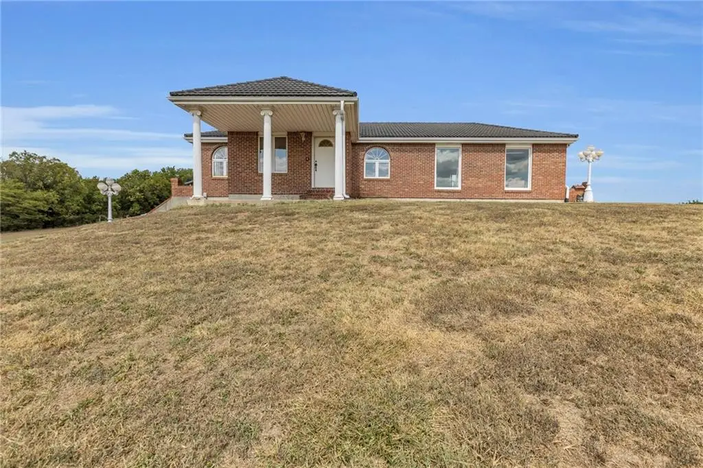 8320 Little Platte Road, Edgerton, MO 64444 - Image #1