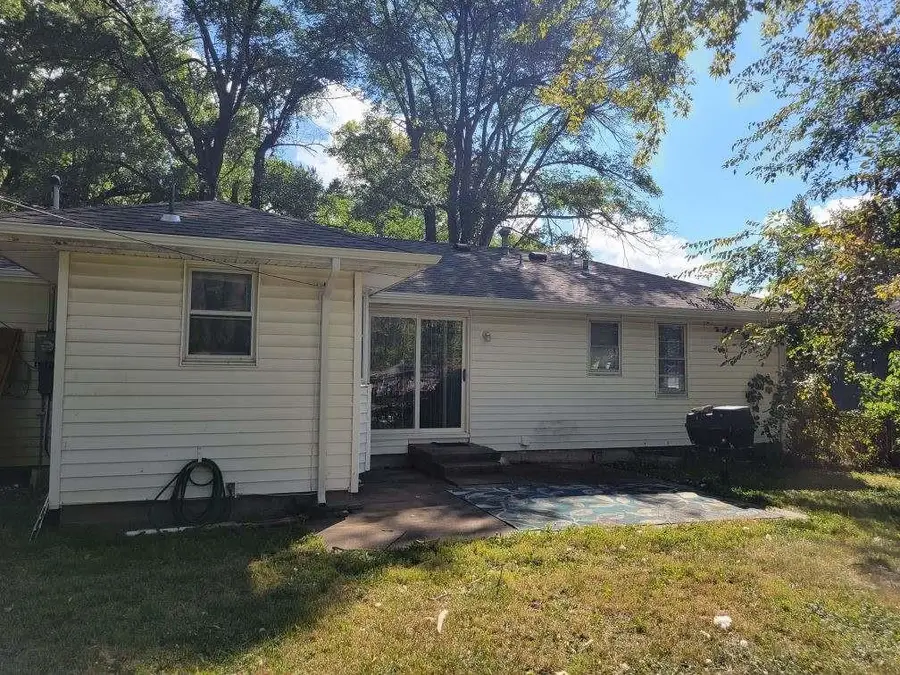 9410 Palmer Avenue, Kansas City, MO 64138 - Image #3