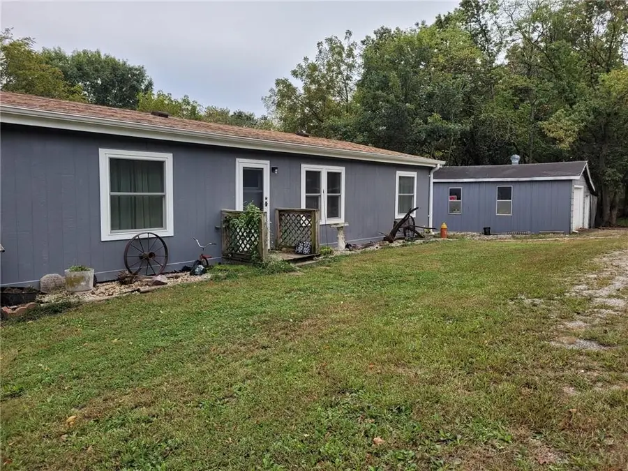 542 SE 1151st Road, Tightwad, MO 64735 - Image #2