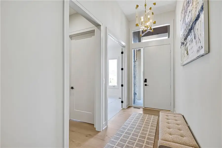 25134 W 98th Place, Lenexa, KS 66227 - Image #2