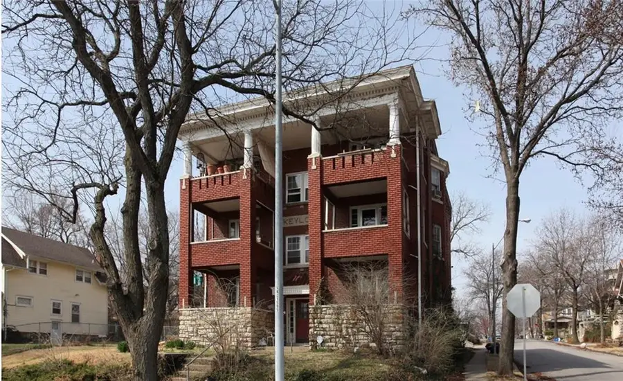 4200 Harrison Street, Kansas City, MO 64110 - Image #2