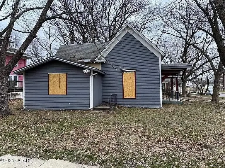 229 S Main Street, Nevada, MO 64772 - Image #2