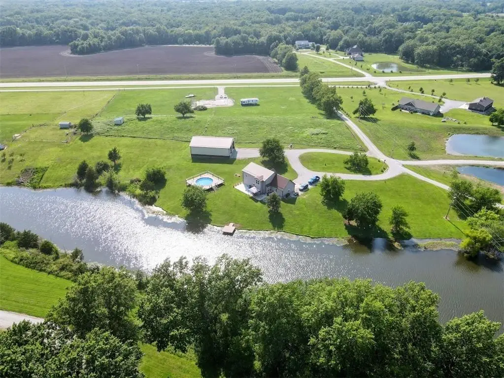 104 11p Lane, Clinton, MO 64735 - Image #1