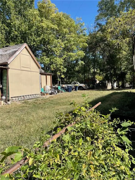 3011 Jarboe Street, Kansas City, MO 64108 - Image #2