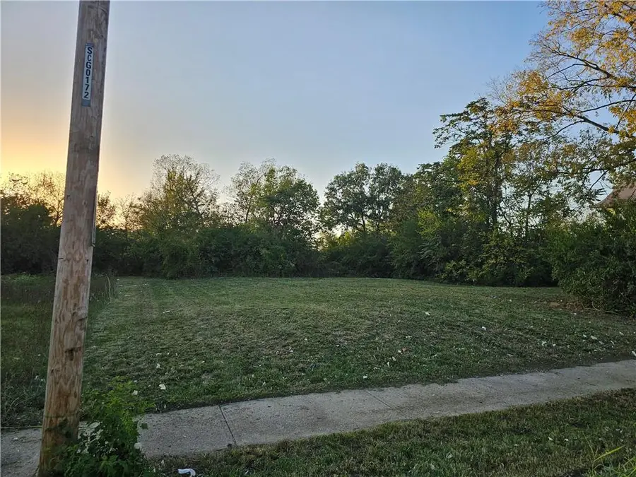 2400 E 39th Street, Kansas City, MO 64109 - Image #3