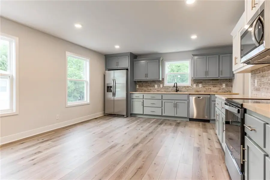 4335/4337 Spruce Avenue, Kansas City, MO 64130 - Image #3