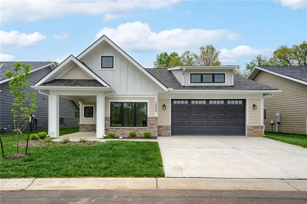 1869 Vintage Lane, Liberty, MO 64068 - Image #1