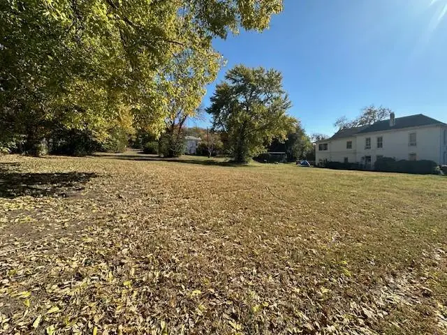 717 & 719 South 10th Street, Saint Joseph, MO 64501 - Image #2