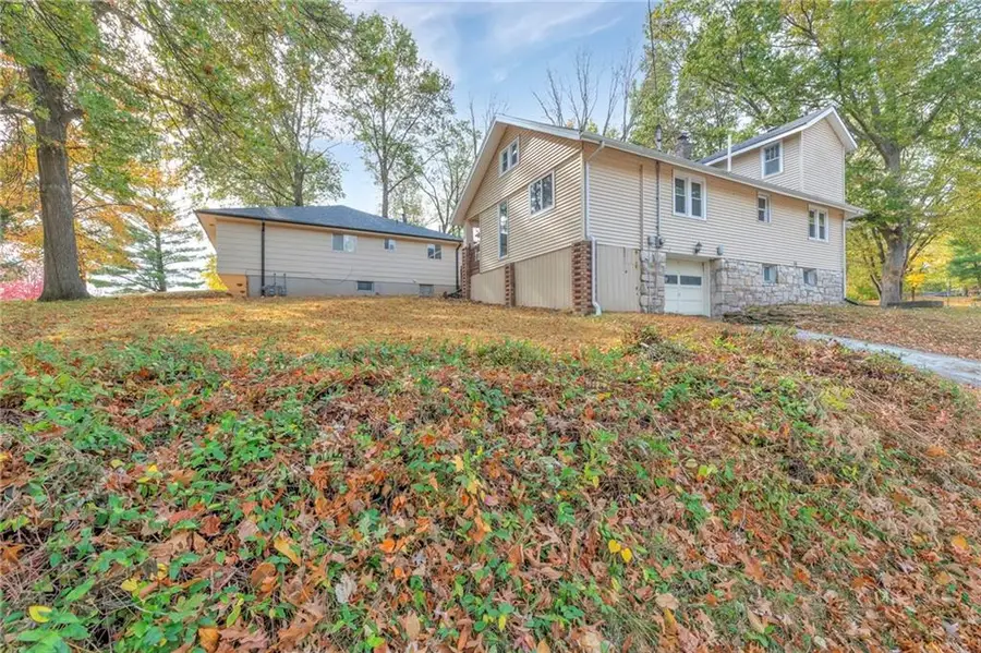 2924 N 72nd Street, Kansas City, KS 66109 - Image #2