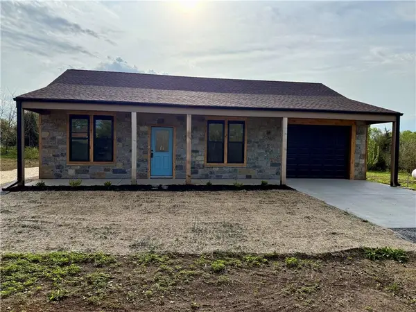26696 235th Street, McLouth, KS 66054