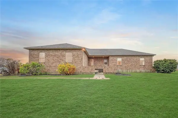 33270 Switzer Road, Paola, KS 66071