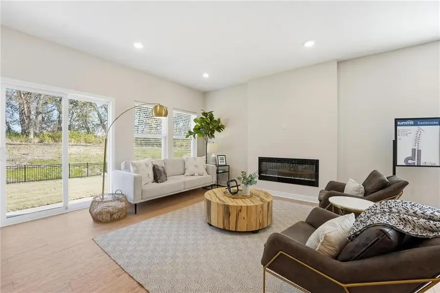 1009 Branchwood Lane, Raymore, MO 64083 - Image #2