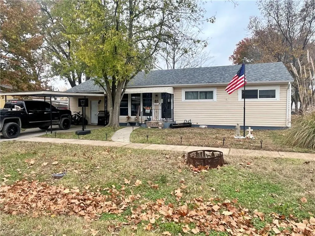 316 N Webster Street, Erie, KS 66733 - Image #1