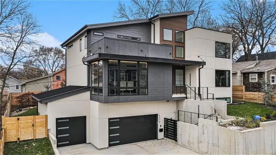 4620 Genessee Street, Kansas City, MO 64112 - Image #2