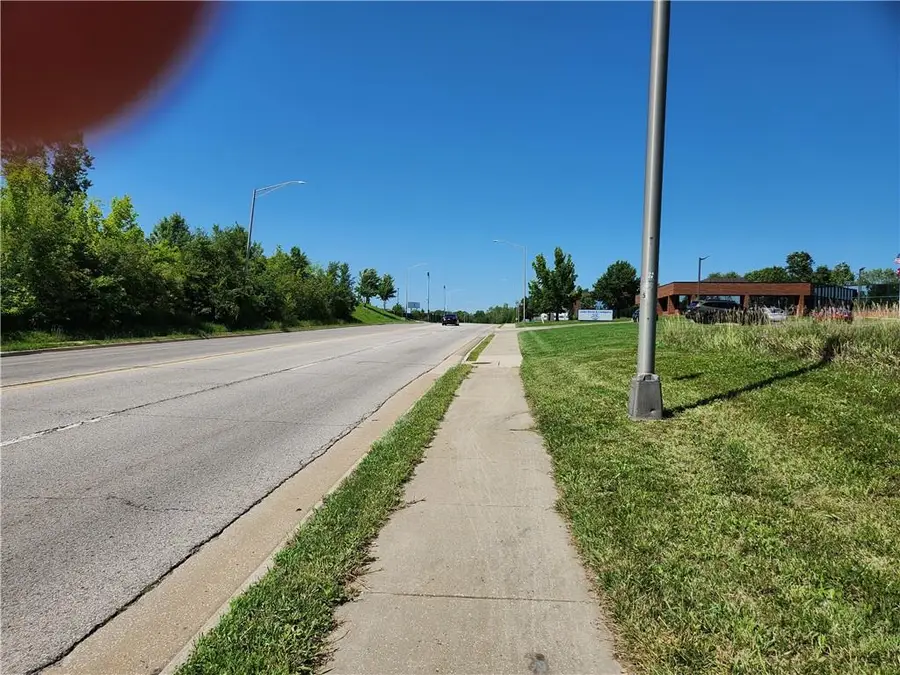 1215 Meadowlark Lane, Kansas City, KS 66102 - Image #2