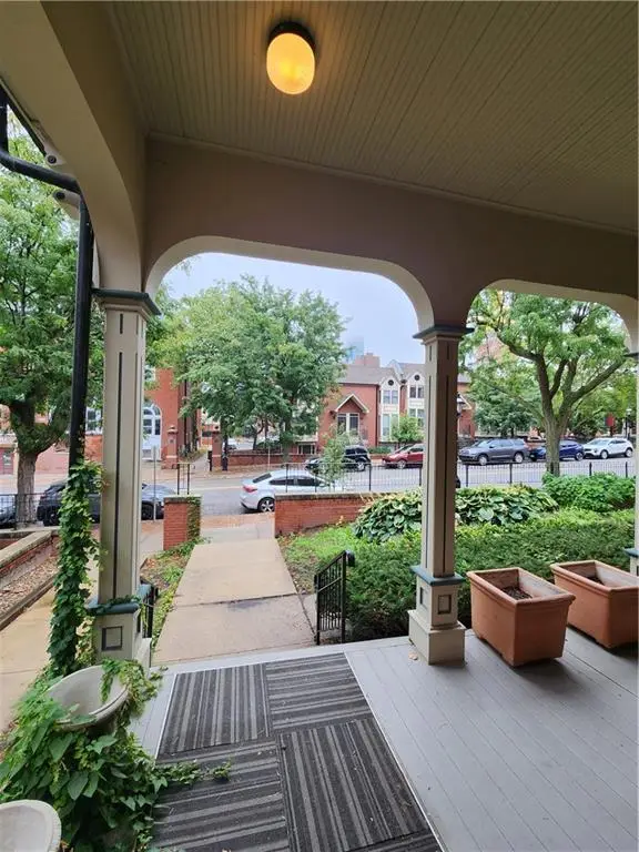 1070 Washington Street, Kansas City, MO 64105 - Image #2