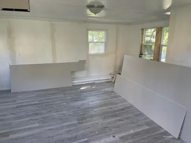 817 W White Oak Street, Independence, MO 64050 - Image #3