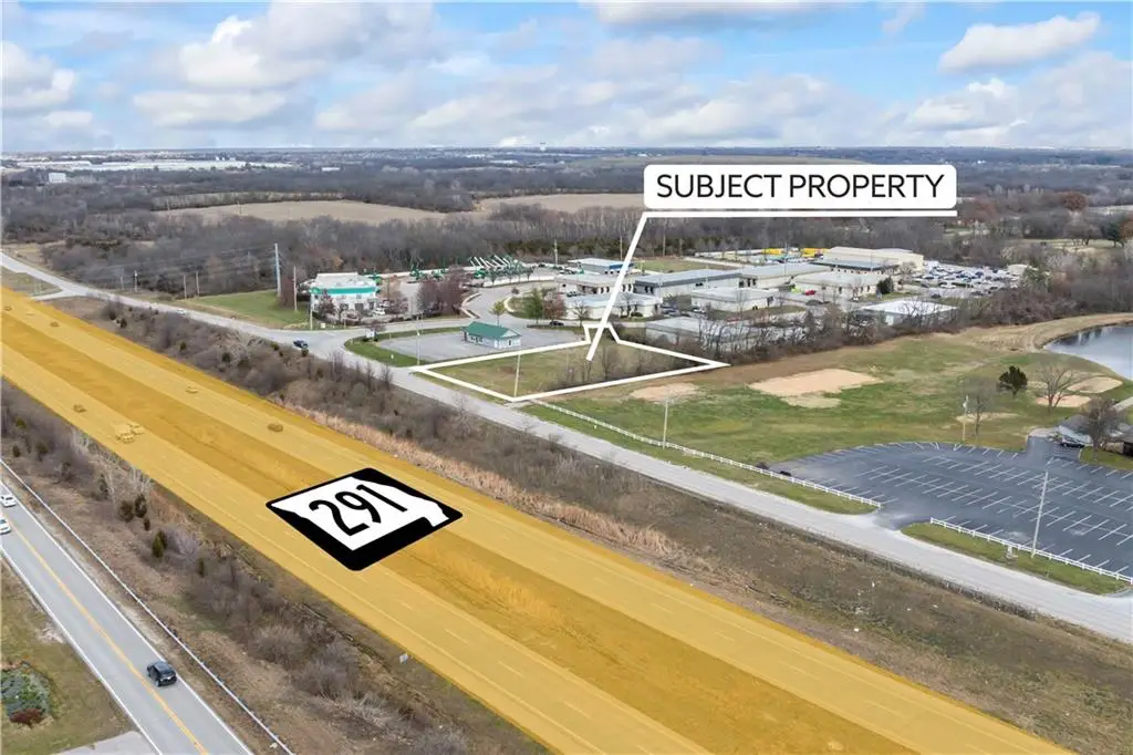 21 SE 30th Street, Lees Summit, MO 64082 - #1