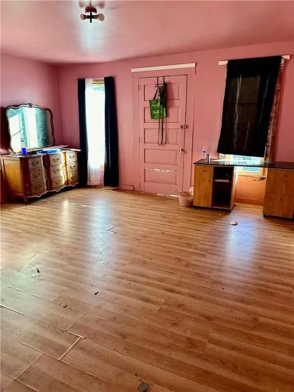 1019 Ridenbaugh Street, Saint Joseph, MO 64501 - Image #2