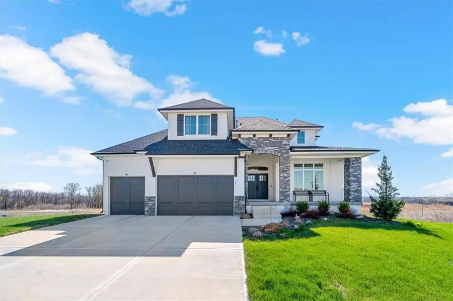 2421 W 177th Street, Overland Park, KS 66085 - Image #2