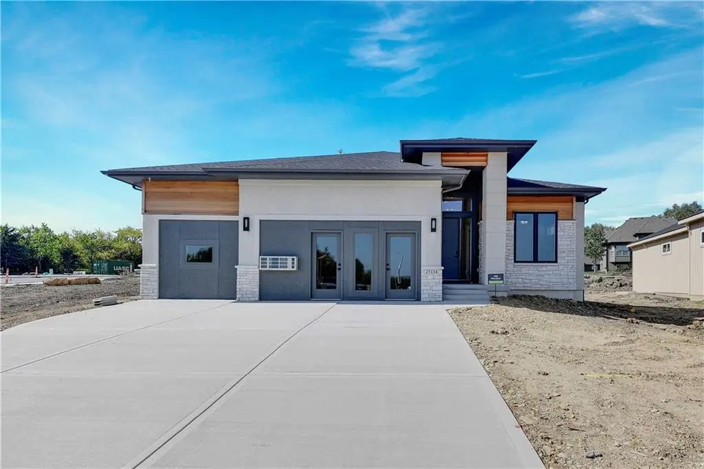 24968 W 98th Place, Lenexa, KS 66227 - #1