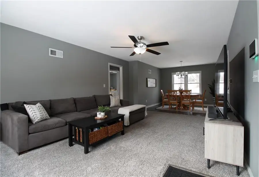 3304 S Outer Belt Road, Oak Grove, MO 64075 - Image #3