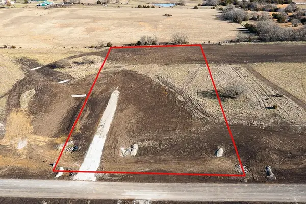 Lot 31 235th Street, Tonganoxie, KS 66086