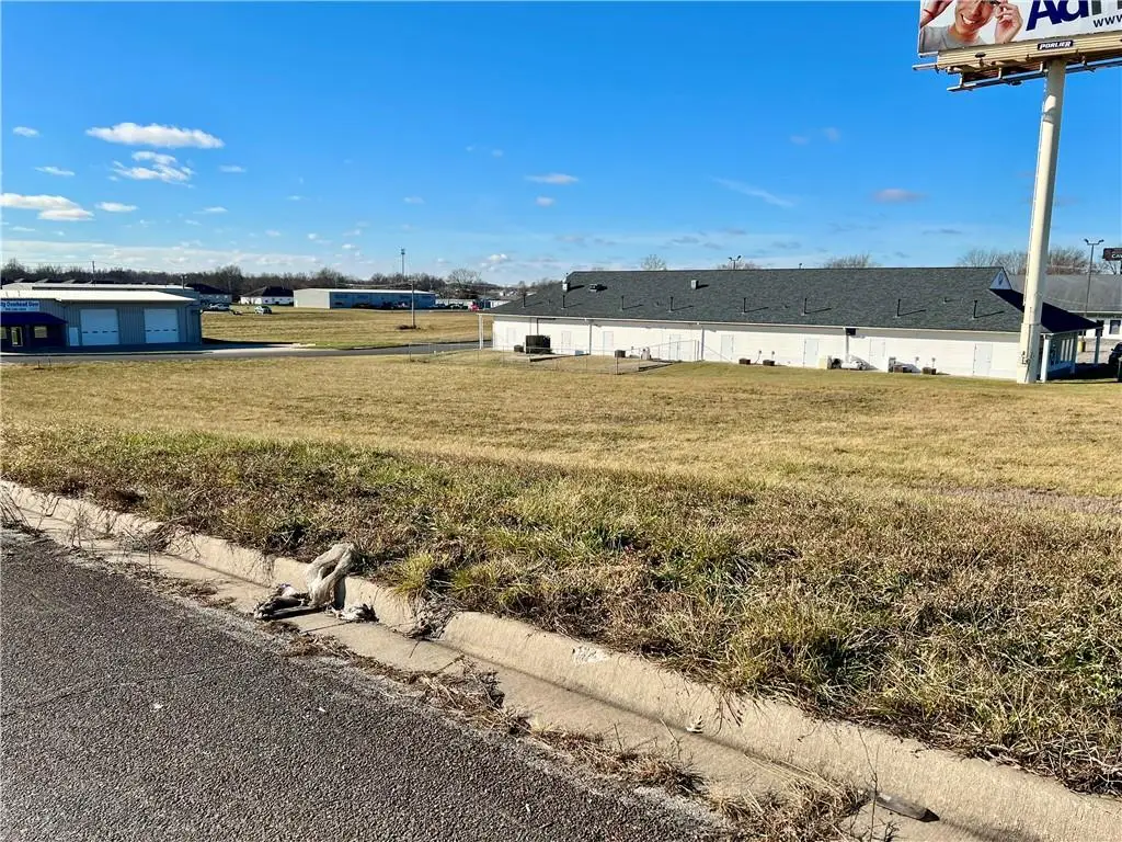 Lot 5 E Park Lane, Odessa, MO 64076 - Image #1