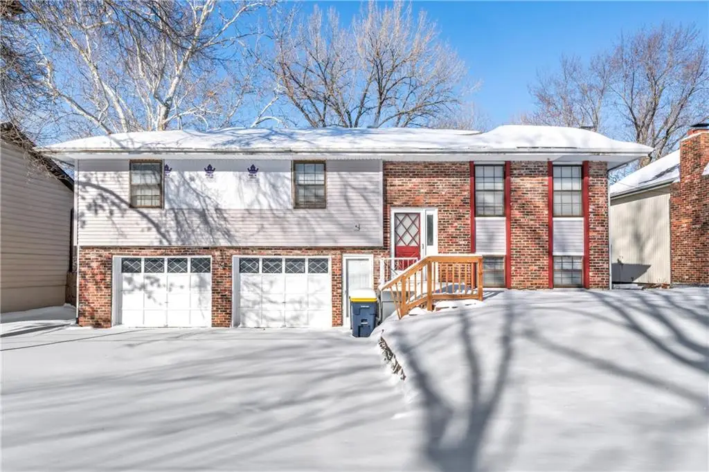 212 NE 90th Terrace, Kansas City, MO 64155 - Image #1