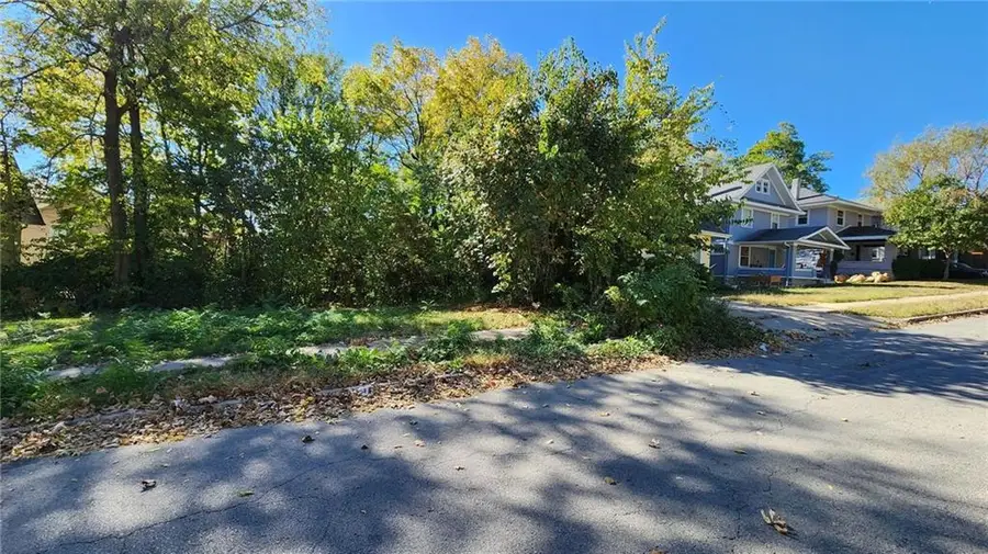 1331 E 28 Street, Kansas City, MO 64108 - Image #3