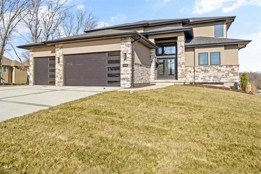 16014 S Twilight Lane, Olathe, KS 66062 - Image #2