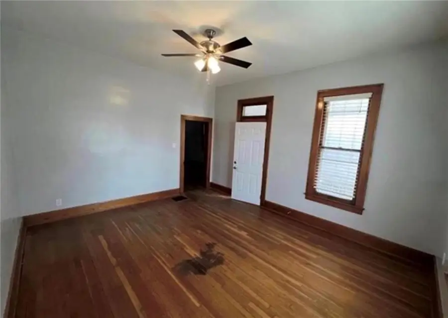 518 Barnett Avenue, Kansas City, KS 66101 - Image #2