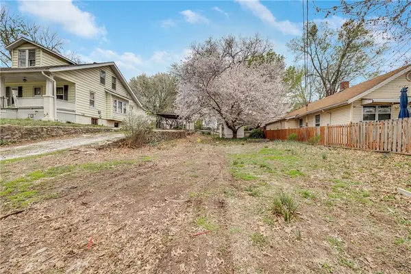 8414 Independence Avenue, Kansas City, MO 64125