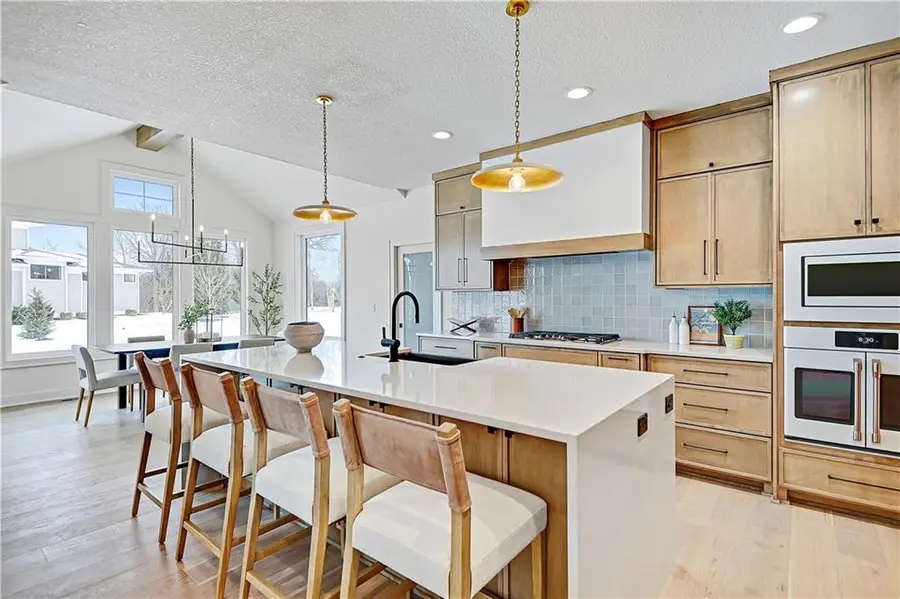 11327 W 170th Terrace, Overland Park, KS 66221 - Image #2