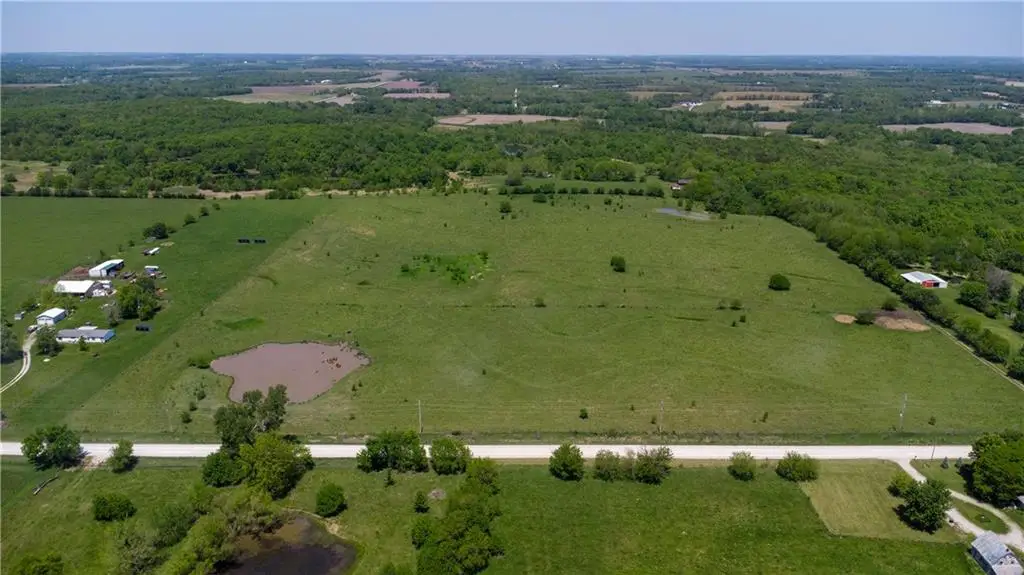 1379 Pawnee Road, Pomona, KS 66076 - Image #1