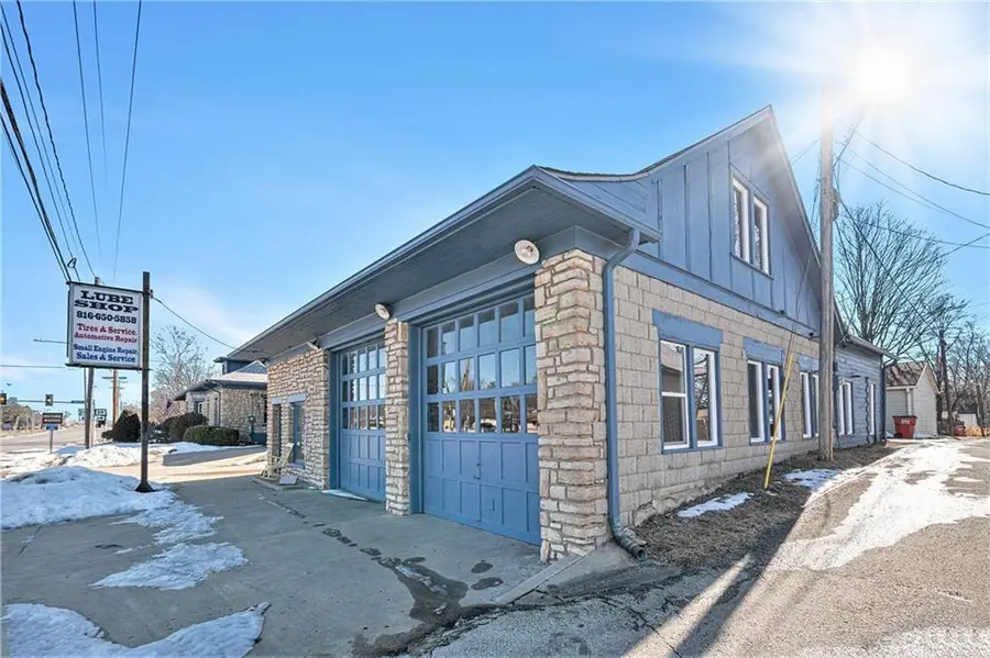 2 S Sibley Street, Buckner, MO 64016 - Image #3