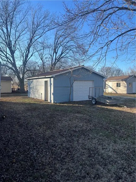 202 W Perry Street, Arma, KS 66712 - Image #3